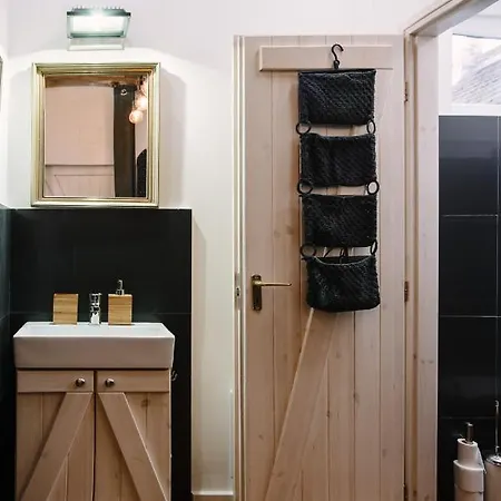 The Nest In Downtown *