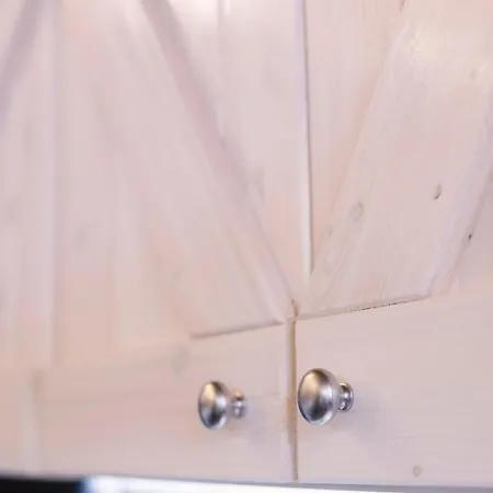 The Nest In Downtown