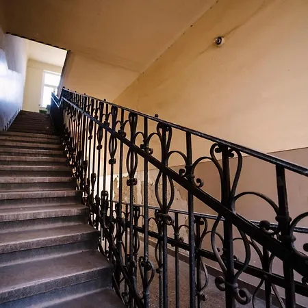 The Nest In Downtown *