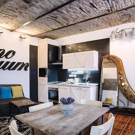 The Nest In Downtown Budapest