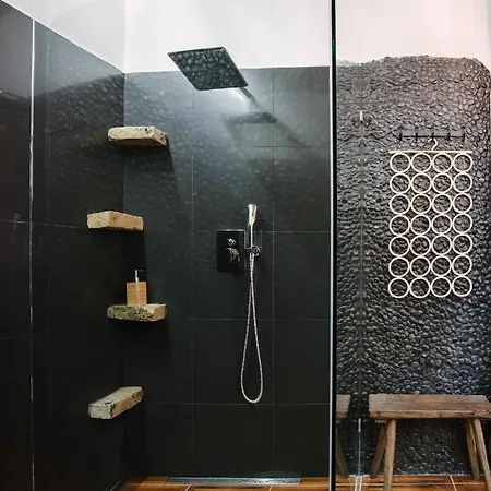 The Nest In Downtown Apartment *